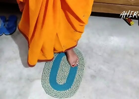 AAHANA SEX WITH HER HUSBAND AND VAGINA FUCKING ON TOPUP POSITION.