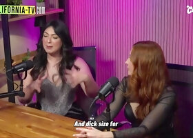 Hot Brunette Shakes Up At The Lesbian Party