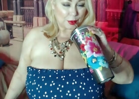 Busty bbw big boob