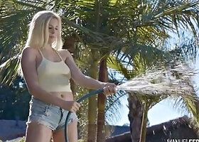Blonde Sophia Lux Bounces Big Butt on Manuels Cock