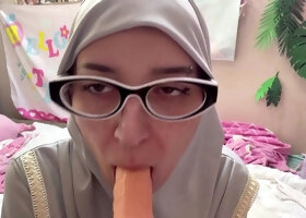 BLOWJOB HIJAB
