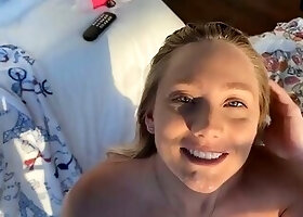 Ajapplegate Esta Embarazada Pero Busca Semen Como Sea La Muy Puta - Aj Applegate