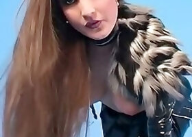 Sexy Babe In Nice Leather Suit
