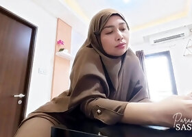 My Hijab Neighbor Get Fucked When Asking for Help Fixing Tap Water