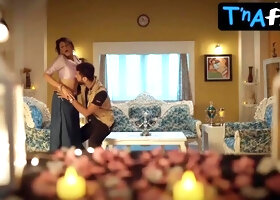 Priyanka Haldar Sexy Scene  in Tu Haan Kar Ya Naa Kar